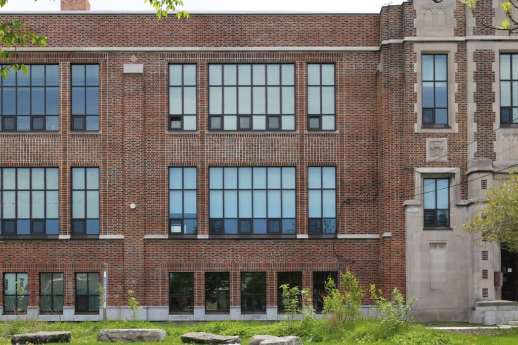 Prince Edward Public School JP Thomson Architects Ltd